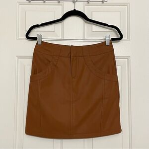 Love Riche Faux Leather Vintage Style Mini Skirt Fully Lined In Camel Size Small